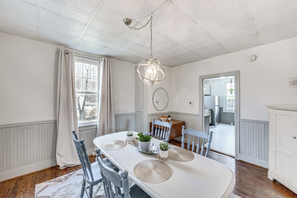 House (4 Bedrooms) | Interior