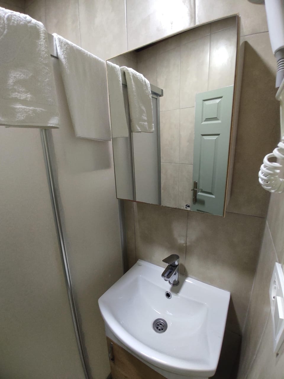 Shower, rainfall showerhead, hair dryer, slippers