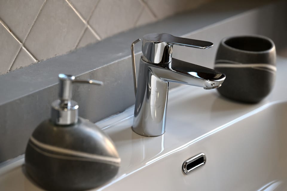 Family Room, City View | Bathroom | Free toiletries, hair dryer, bidet