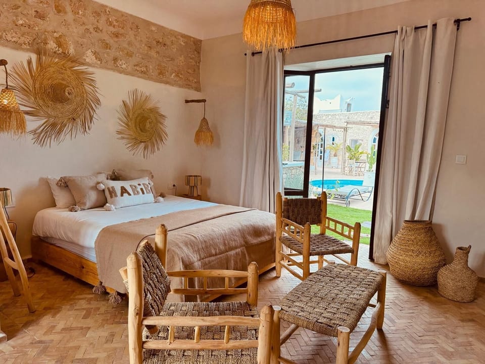 Superior Double Room, Poolside | Premium bedding, in-room safe, individually decorated