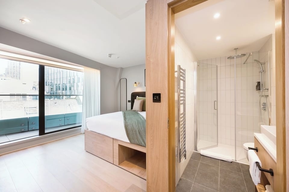 Superior Studio, Balcony | Hypo-allergenic bedding, in-room safe, iron/ironing board, bed sheets