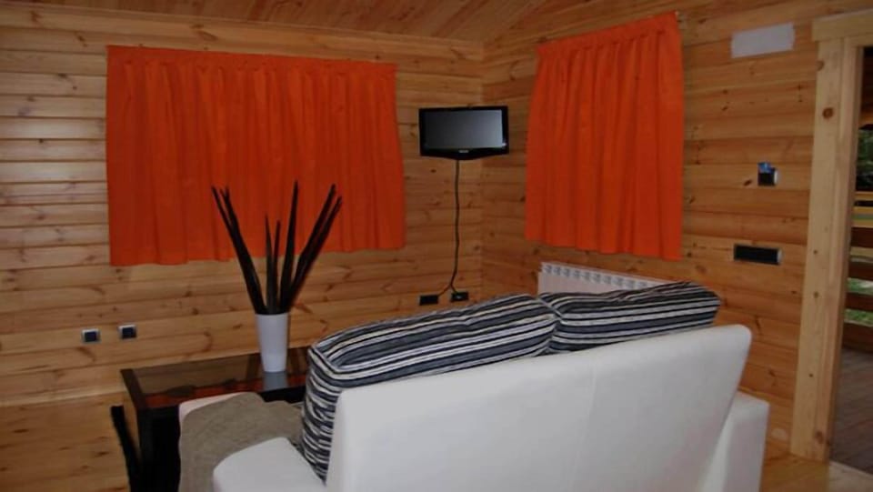 Room | 1 bedroom, free WiFi