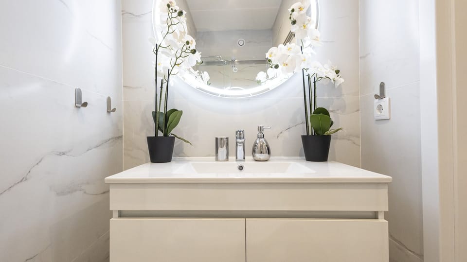 Skyline Lofts by LovelyStay Hotel in Matosinhos