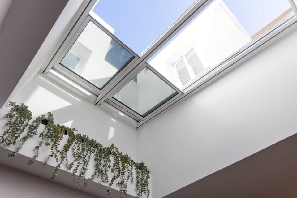 Roof window