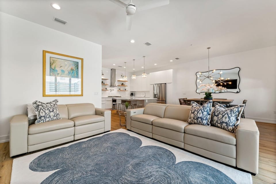 Main Level - Living Area
