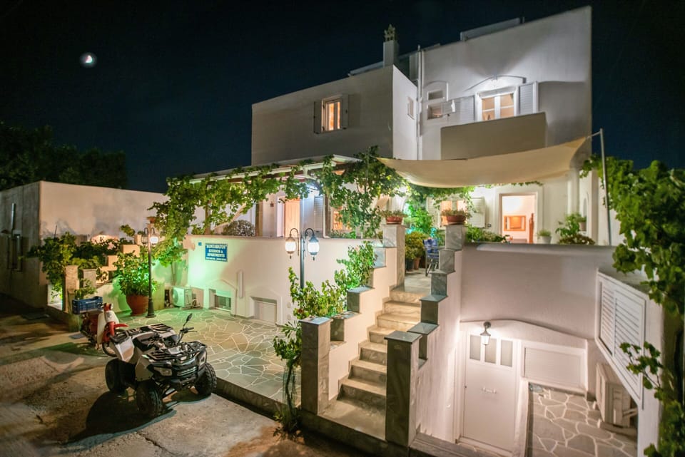 Apartment, 1 Bedroom, Balcony | Property entrance
