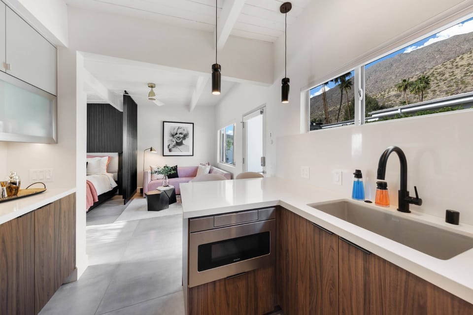 Kitchen Sink