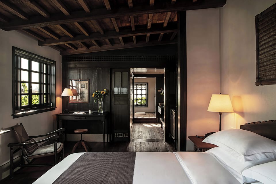 Presidential Double Room | Premium bedding, memory foam beds, desk, laptop workspace