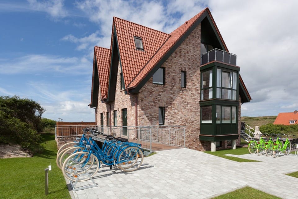 Holiday Home Exterior [summer]