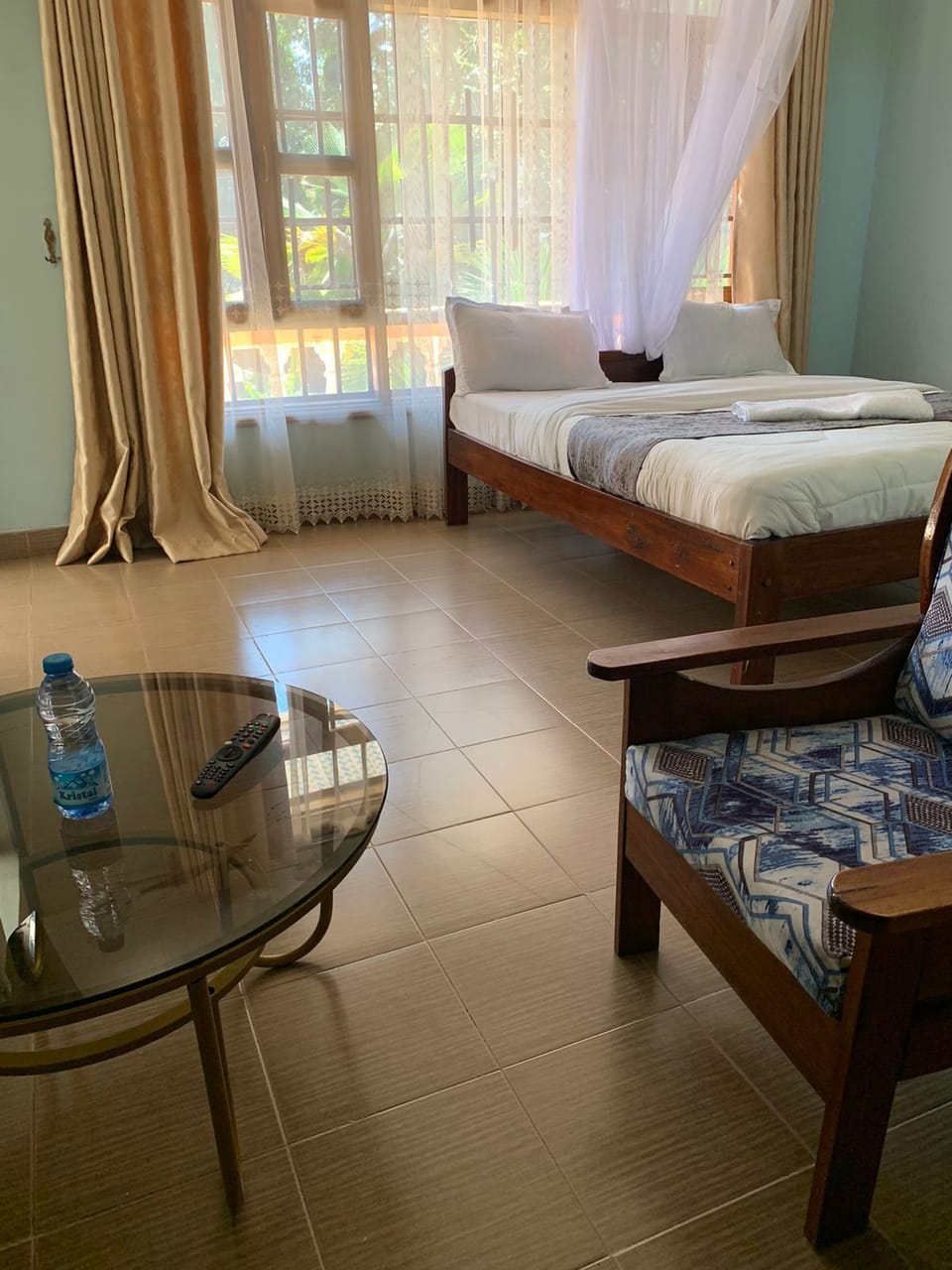 Deluxe Double Room, 1 Double Bed, Accessible | Desk, laptop workspace, iron/ironing board, free WiFi