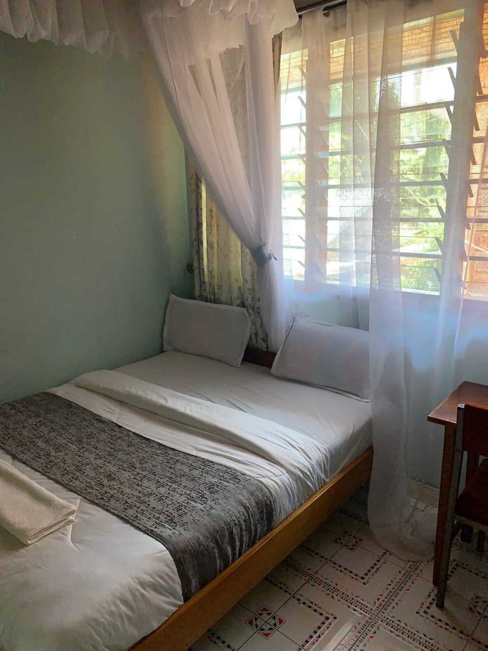 Deluxe Double Room, 1 Double Bed, Accessible | Desk, laptop workspace, iron/ironing board, free WiFi