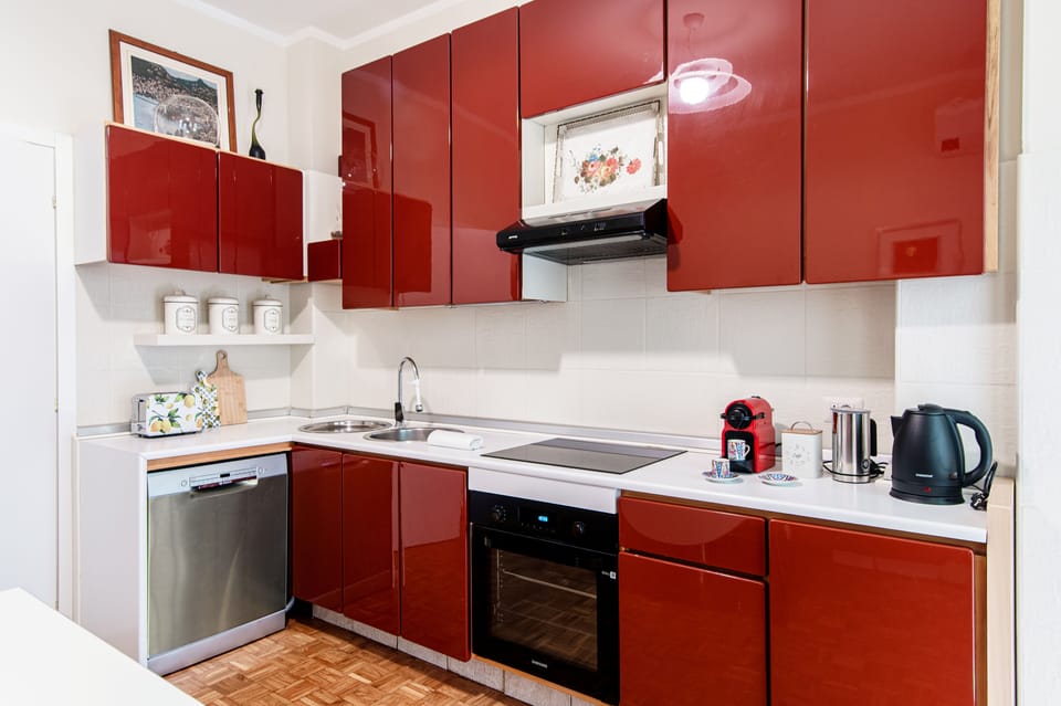 Apartment | Private kitchen | Stovetop