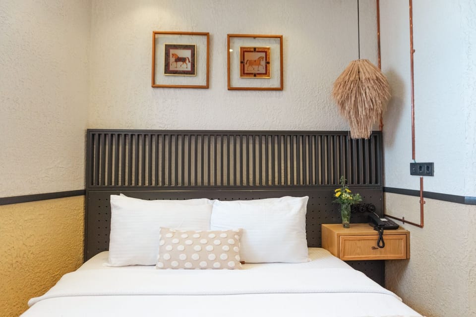 Double Economic Room, Basement, With Window | Free WiFi, bed sheets
