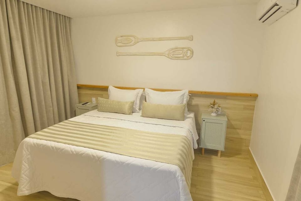Standard Casal | In-room safe, blackout drapes, bed sheets