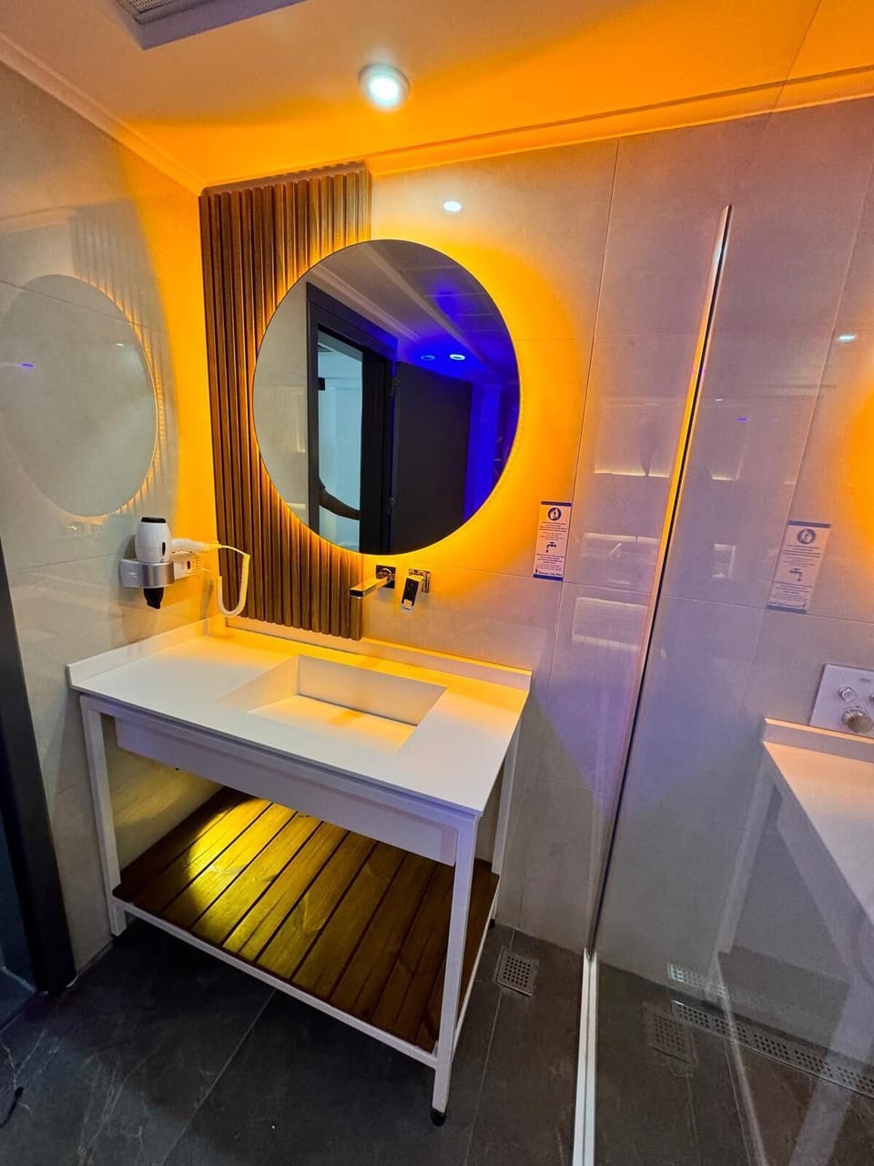 Hair dryer, slippers, heated floors, towels