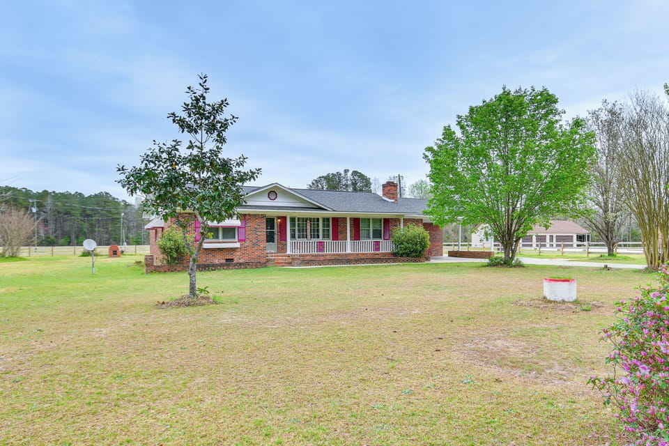 House (3 Bedrooms) | Front of property