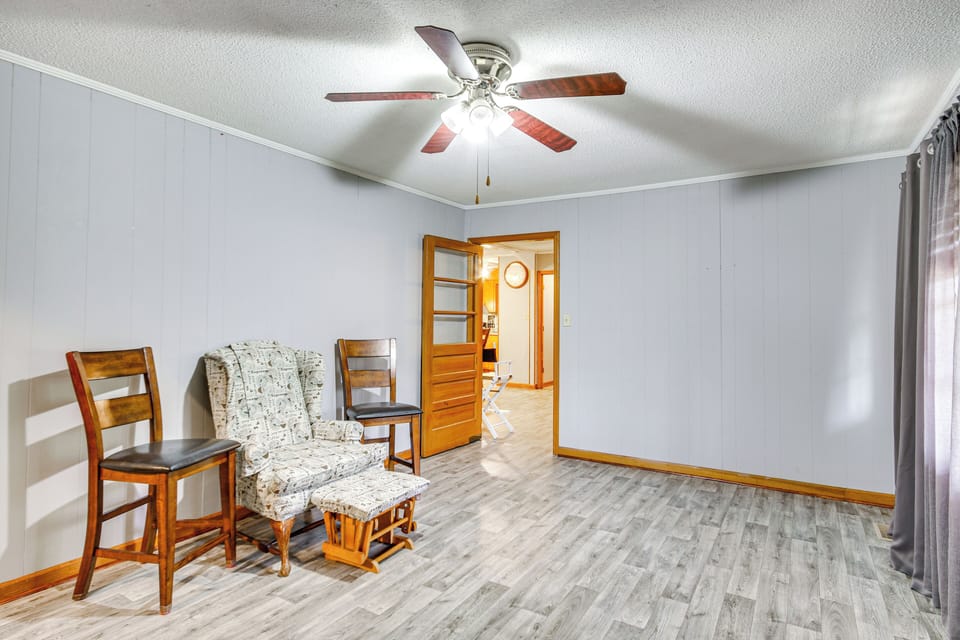 House (3 Bedrooms) | Interior