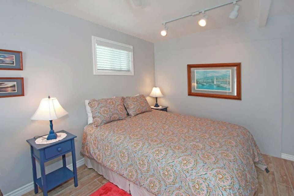 Studio Bed