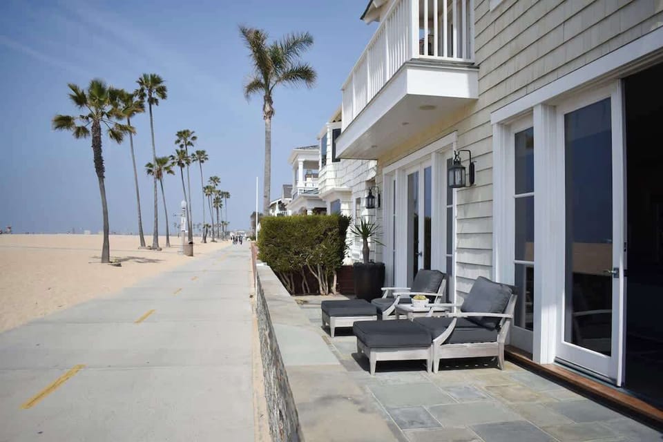 Strand view