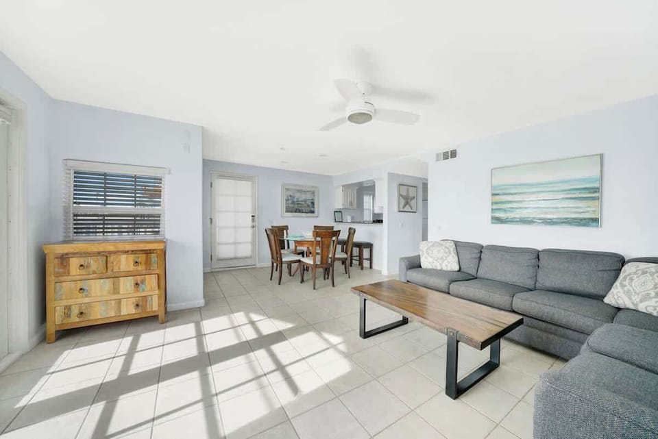 Living Room & Dining area