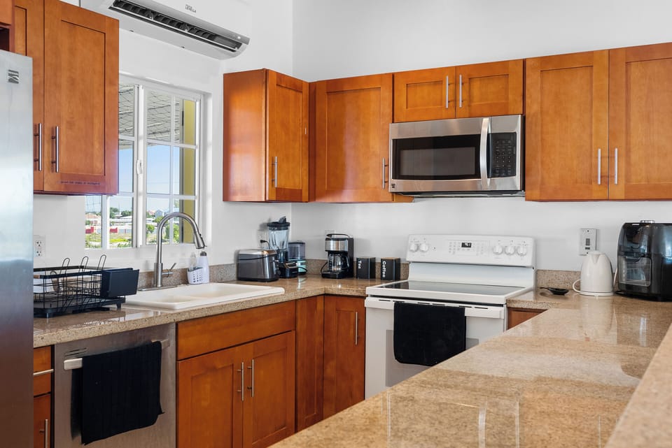 Fully Equeipt Kitchen 👨‍🍳
