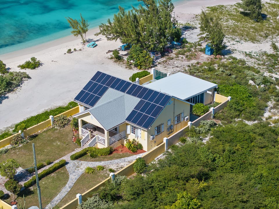30 Sec walk from your beach 🏖️