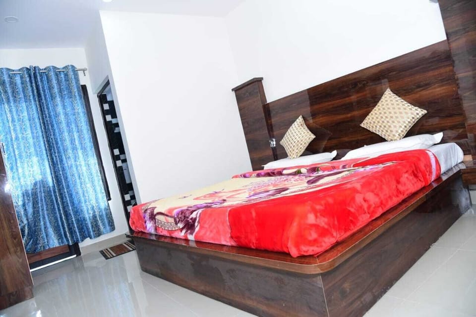 Deluxe Room | Free WiFi