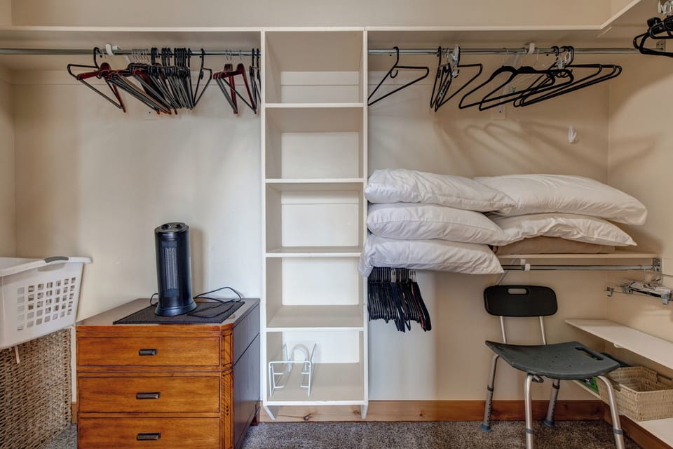 Huge closets and storage