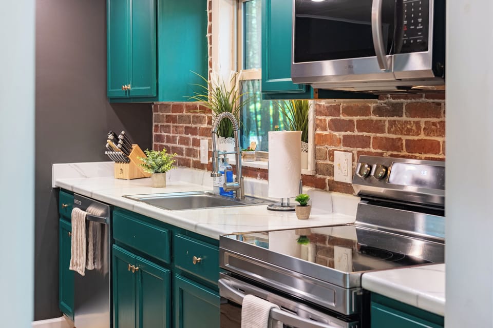 Fully equipped kitchen