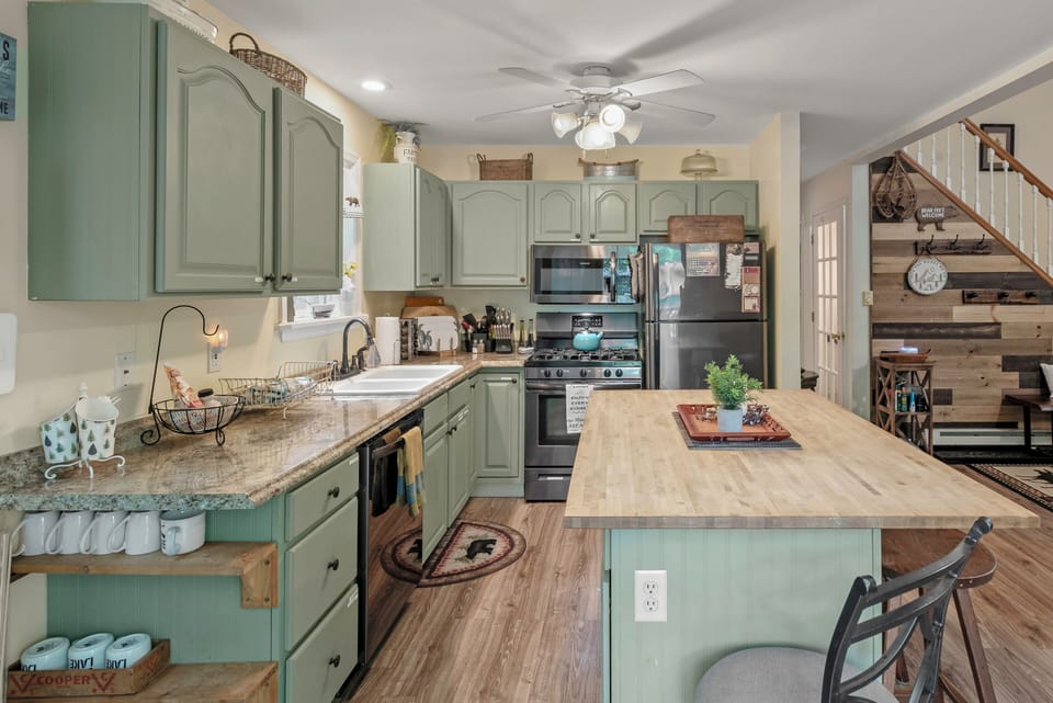 Plenty of room to prep and create culinary delights.