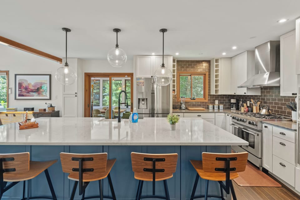 Spacious kitchen with a modern touch.