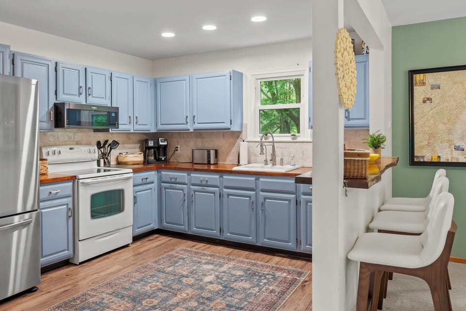 Spacious kitchen.