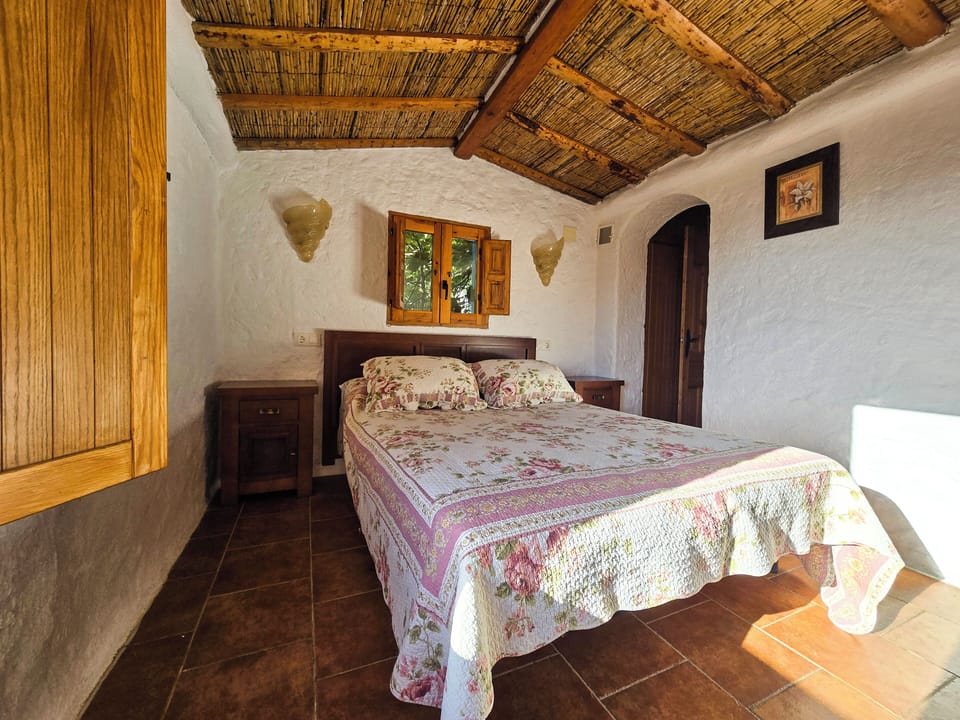 Casa Rural Preisler | Premium bedding, Select Comfort beds, individually furnished
