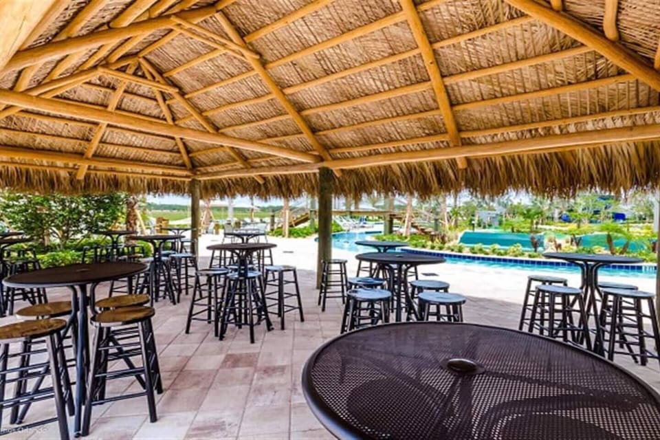 Clubhouse Tiki Bar