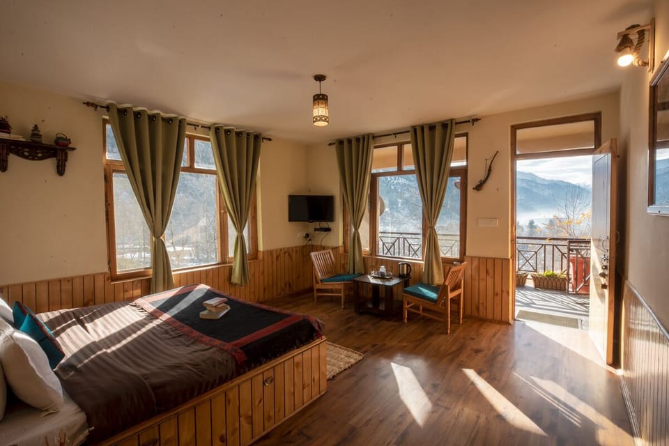 Superior Room, Mountain View | 1 bedroom, free WiFi