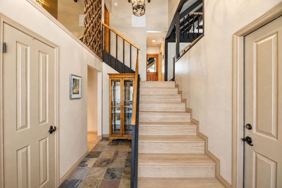 Entry/ Stairway. Multi-level home!