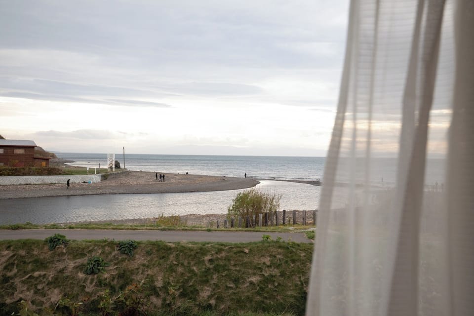 The beach is just a 30-second walk away from the second-floor window! It's also great that you can return to your room straight after swimming.