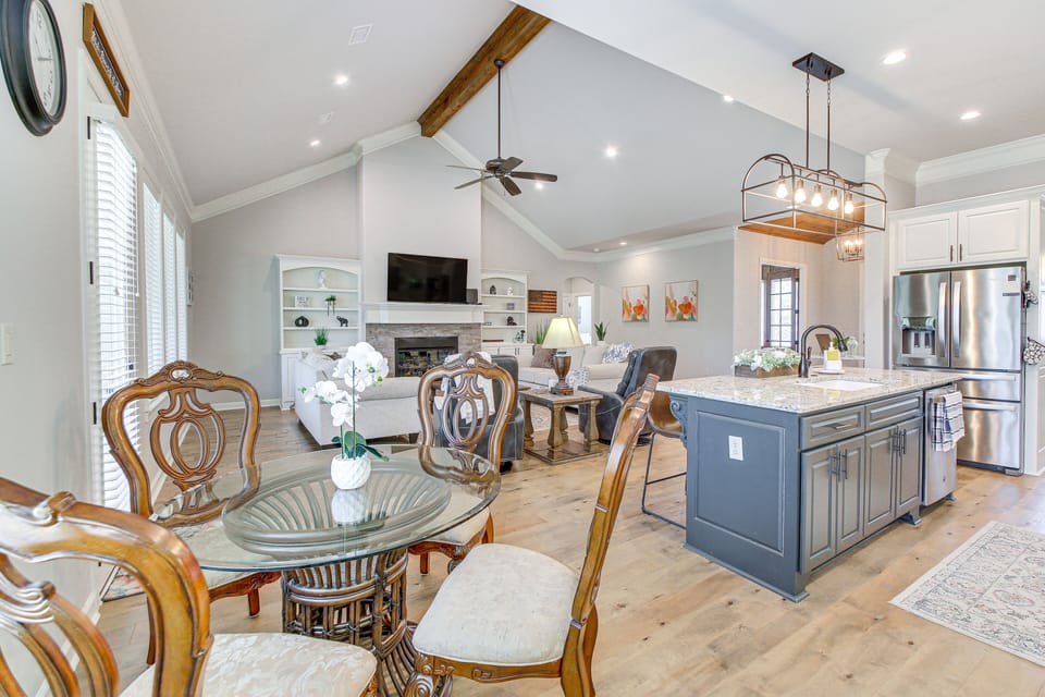 Breakfast Nook