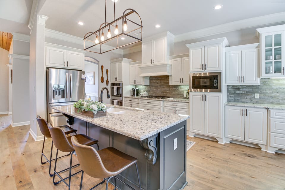 Kitchen | Free WiFi | 2,905 Sq Ft | Single-Story Property