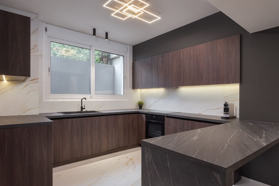 Luxury Apartment | Private kitchen | Fridge, oven, stovetop, dishwasher
