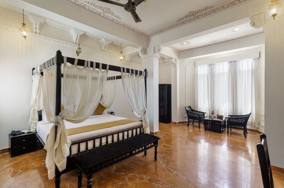 Luxury Room | 1 bedroom, in-room safe, soundproofing