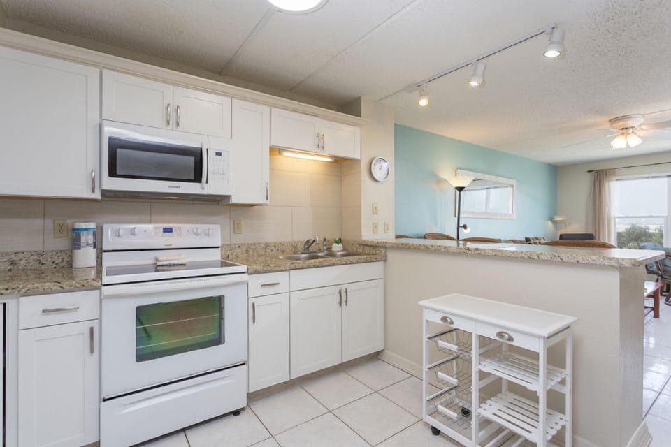 Whip up your family faves in our fully equipped kitchen. Gulfview II is a SPI classic - come see our charming home, amazing amenities, and pristine SPI beaches!