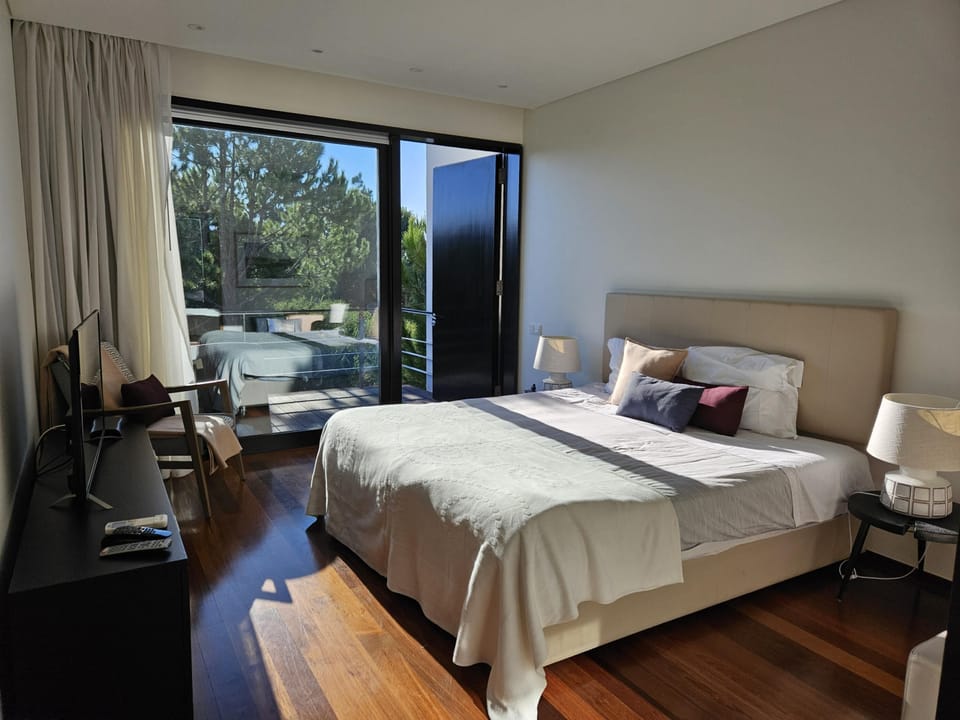 Troia Beach House With Pool Apartment in Setúbal Municipality