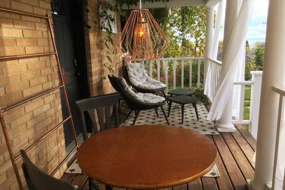 Covered outdoor seating