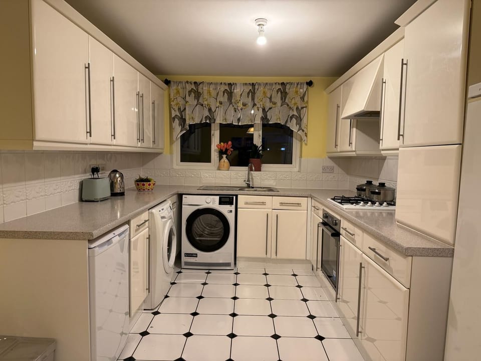 Family Kitchen