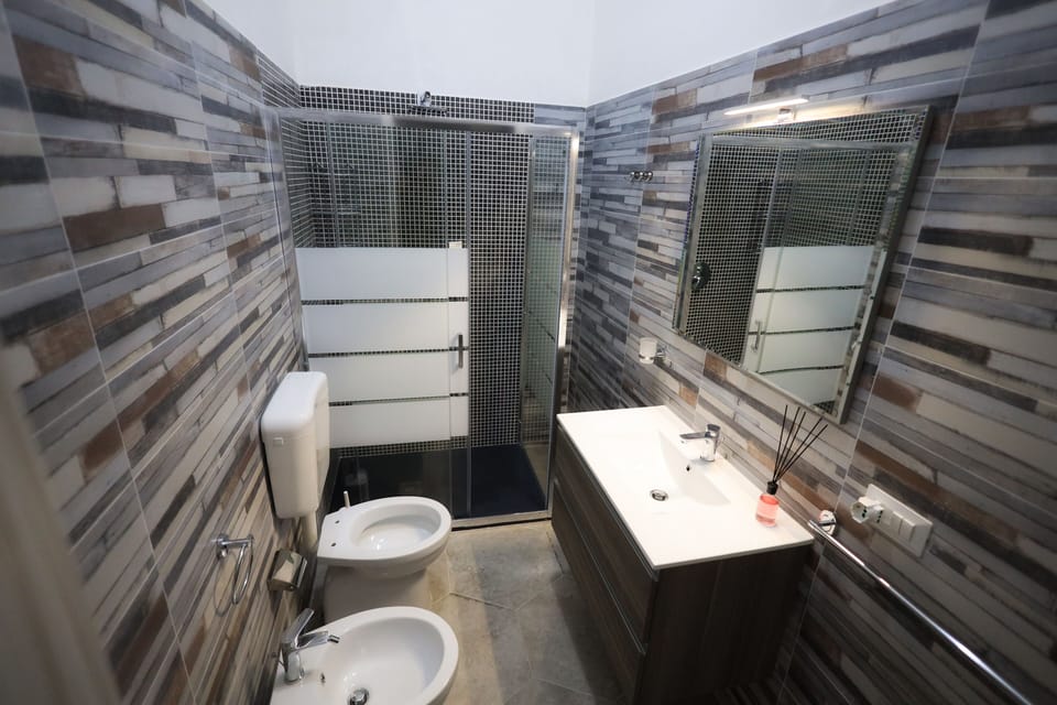 3 | Bathroom