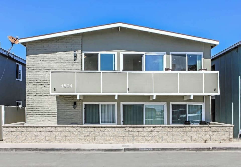 Streetview front of home