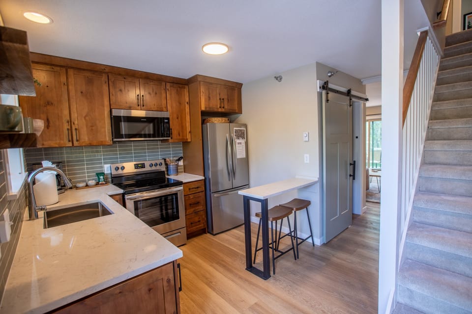 Entering to kitchen.jpg