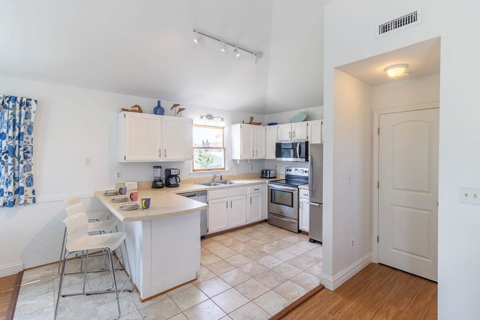 Top Level Kitchen