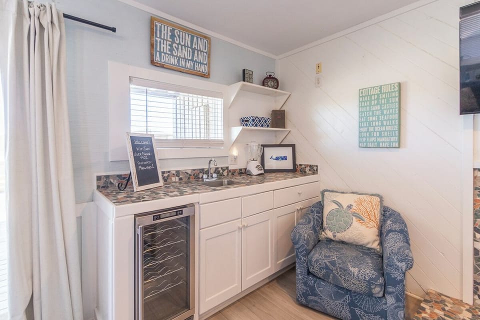 Mid Level Living Area